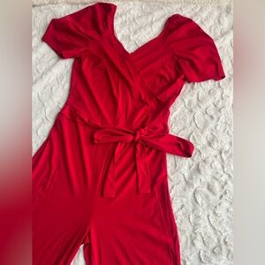 Red Bow tie Wide-Leg Jumpsuit with Tie Waist Women’s Size Large